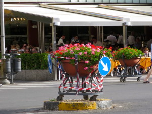 why not make it pretty? intersection in Sorrento, Italy